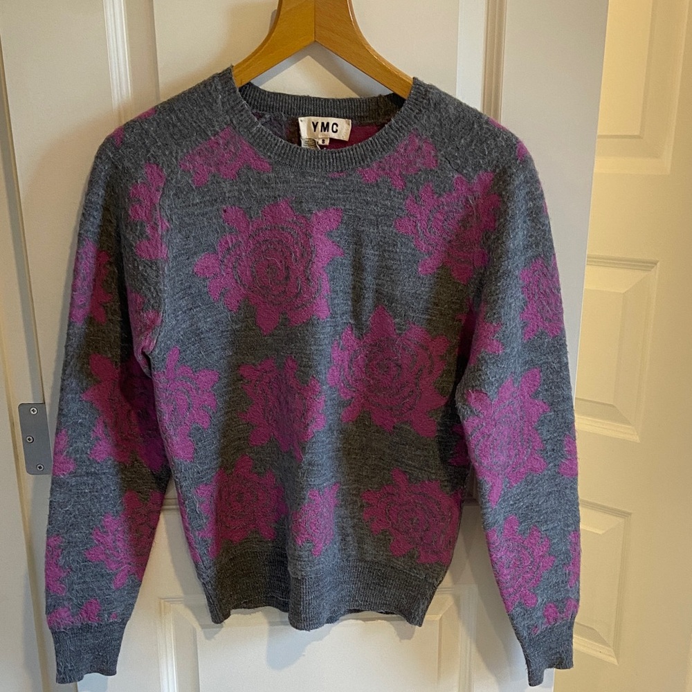 YMC Women's Sweater in Gray with Pink Floral Design